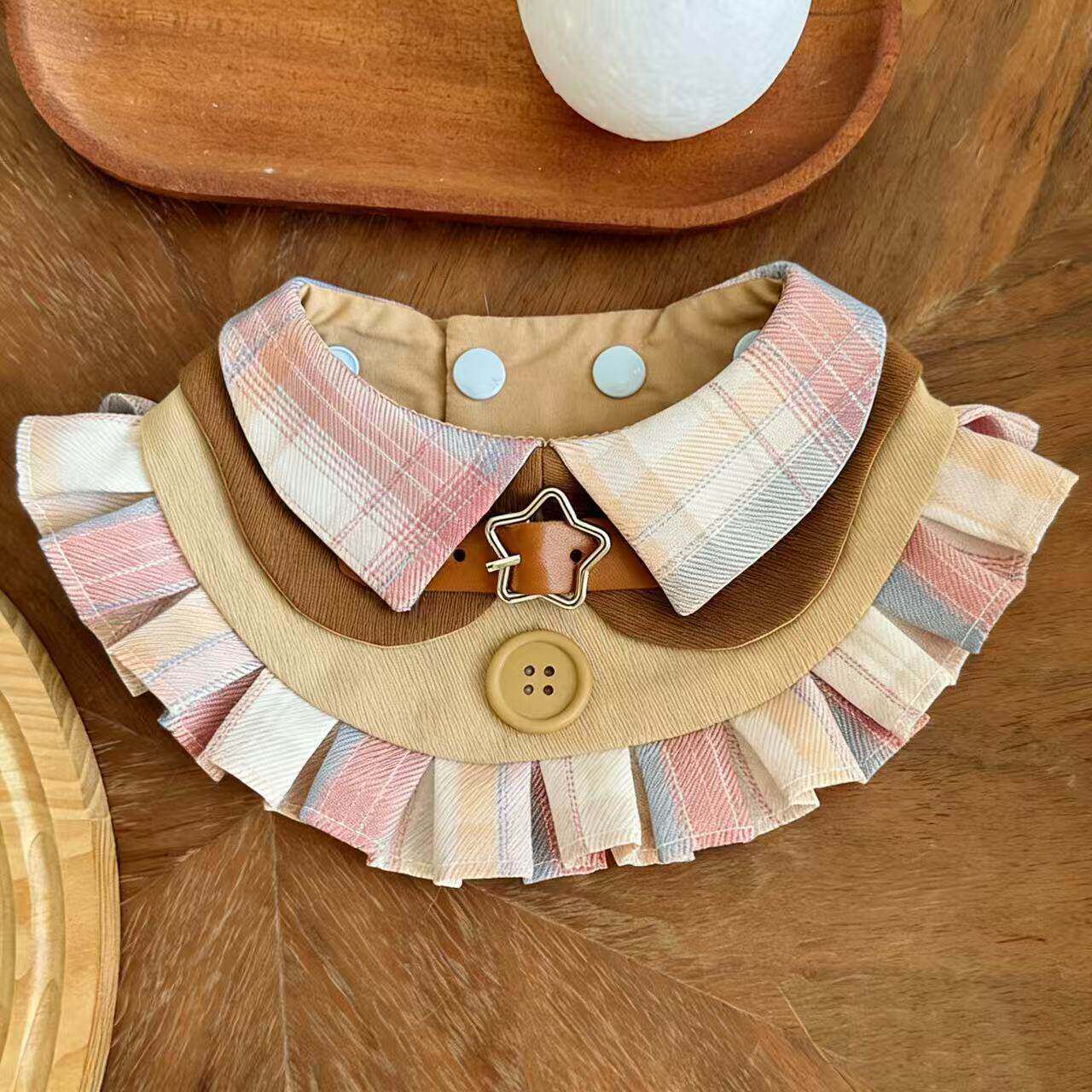 Handmade Plaid Pet Collar Bib with Tie – Adjustable Neck Accessory for Cats & Dogs